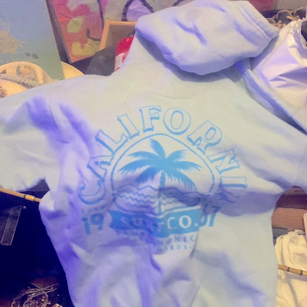 California surf co,sweatshirt,good condition,no stains,vintage